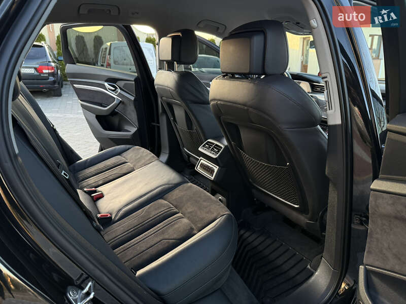 Внедорожник / Кроссовер Audi e-tron 2020 в Дрогобыче фото 86 Внедорожник / Кроссовер Audi e-tron 2020 в Дрогобыче