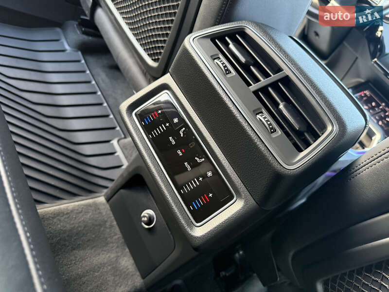 Внедорожник / Кроссовер Audi e-tron 2020 в Дрогобыче фото 89 Внедорожник / Кроссовер Audi e-tron 2020 в Дрогобыче