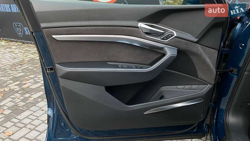 Внедорожник / Кроссовер Audi e-tron 2019 в Виннице