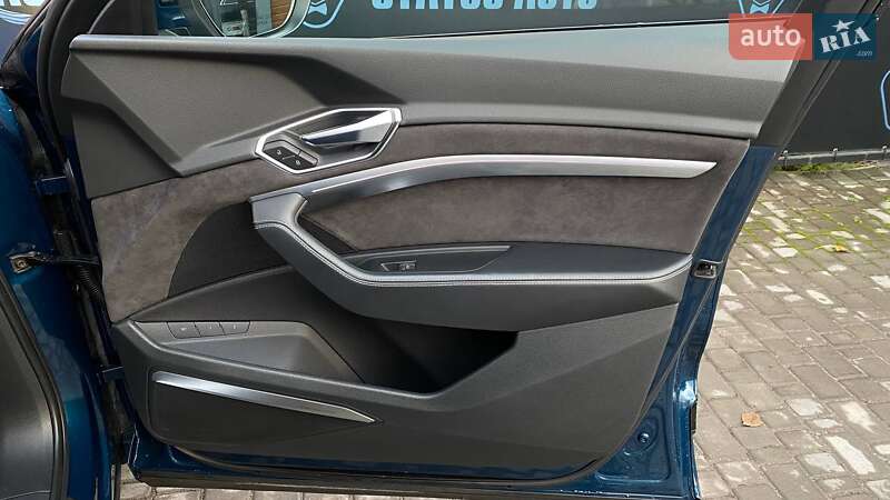 Внедорожник / Кроссовер Audi e-tron 2019 в Виннице