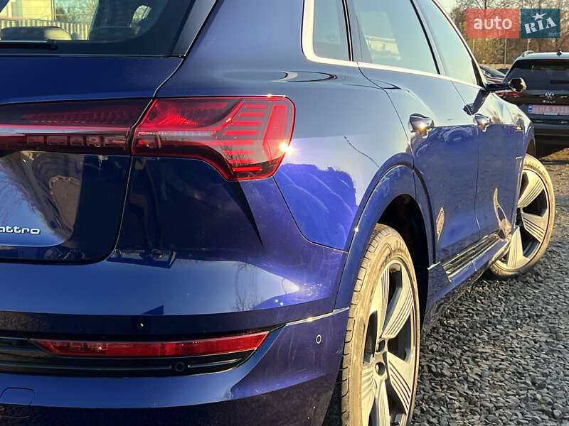 Позашляховик / Кросовер Audi e-tron 2020 в Луцьку
