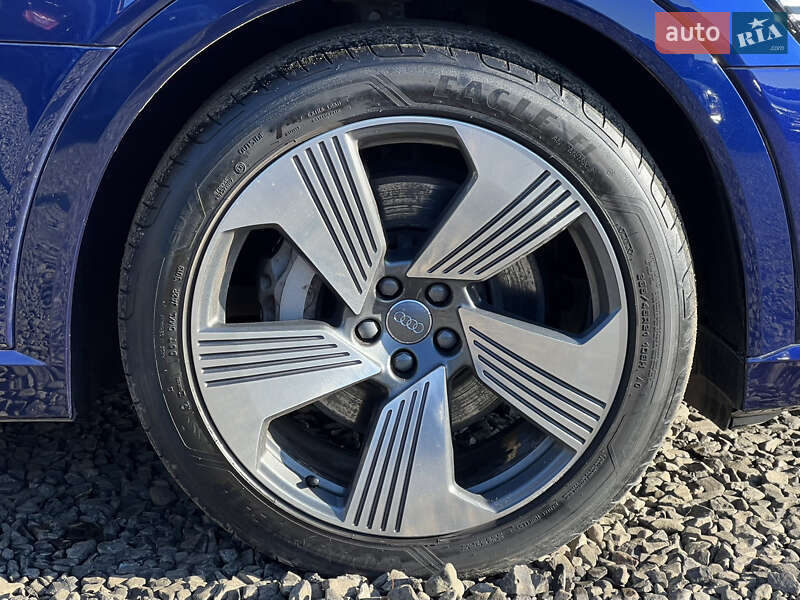 Позашляховик / Кросовер Audi e-tron 2020 в Луцьку