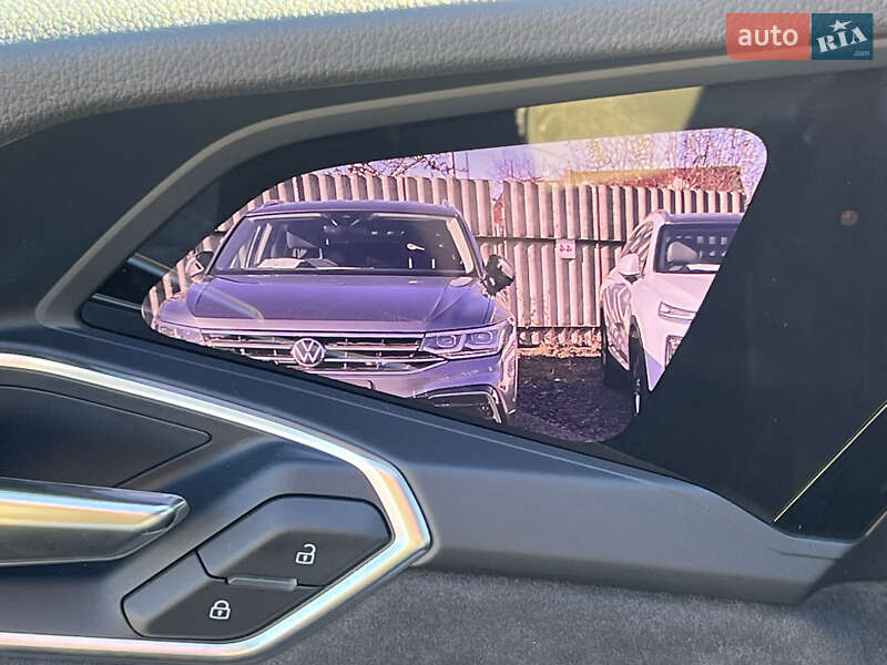 Позашляховик / Кросовер Audi e-tron 2020 в Луцьку