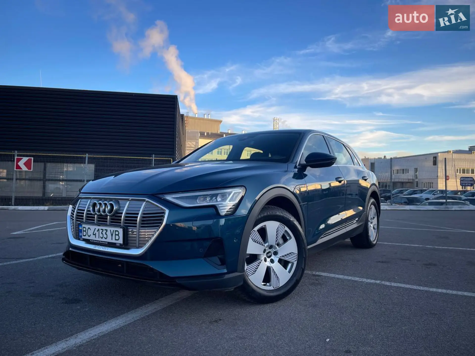 2021 Audi e-tron - фото 1