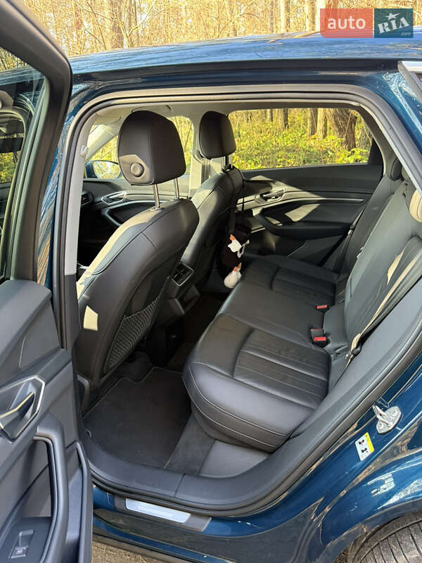 Внедорожник / Кроссовер Audi e-tron 2021 в Житомире