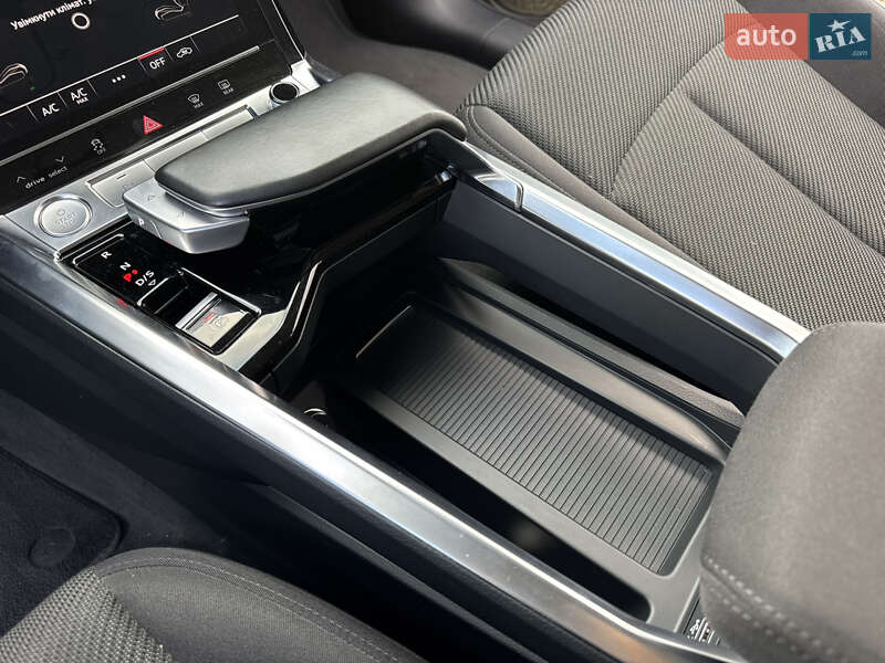 Внедорожник / Кроссовер Audi e-tron 2019 в Ивано-Франковске