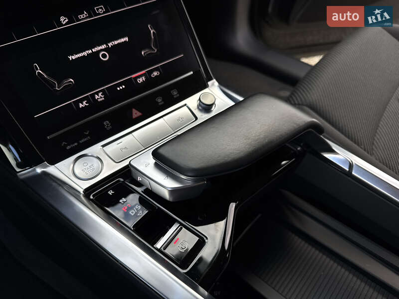 Внедорожник / Кроссовер Audi e-tron 2019 в Ивано-Франковске