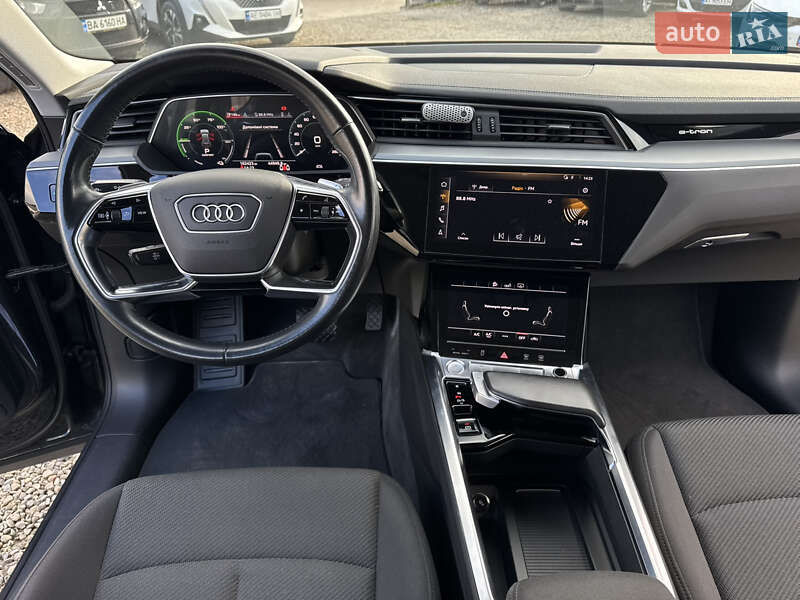 Внедорожник / Кроссовер Audi e-tron 2019 в Ивано-Франковске