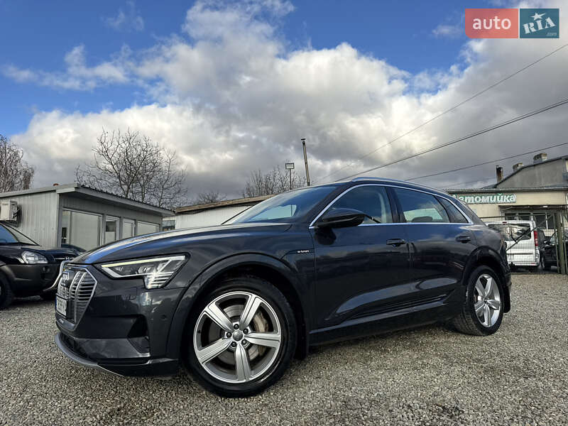 Внедорожник / Кроссовер Audi e-tron 2019 в Ивано-Франковске