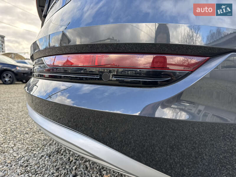 Внедорожник / Кроссовер Audi e-tron 2019 в Ивано-Франковске