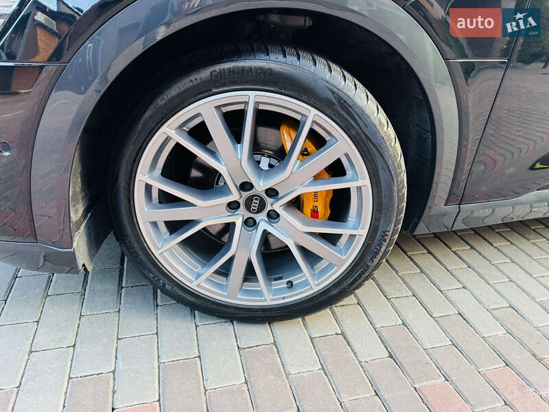 Позашляховик / Кросовер Audi e-tron 2023 в Хмельницькому