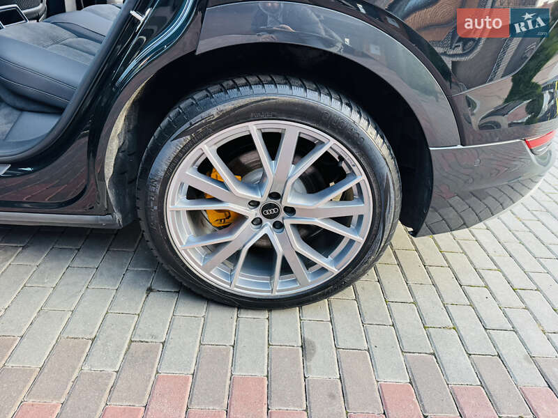 Позашляховик / Кросовер Audi e-tron 2023 в Хмельницькому