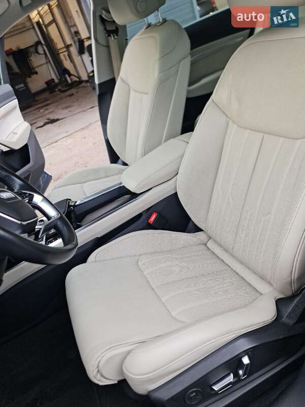 Позашляховик / Кросовер Audi e-tron 2019 в Львові фото 2 Позашляховик / Кросовер Audi e-tron 2019 в Львові