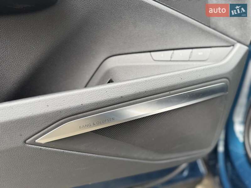 Позашляховик / Кросовер Audi e-tron 2022 в Хмельницькому фото 22 Позашляховик / Кросовер Audi e-tron 2022 в Хмельницькому