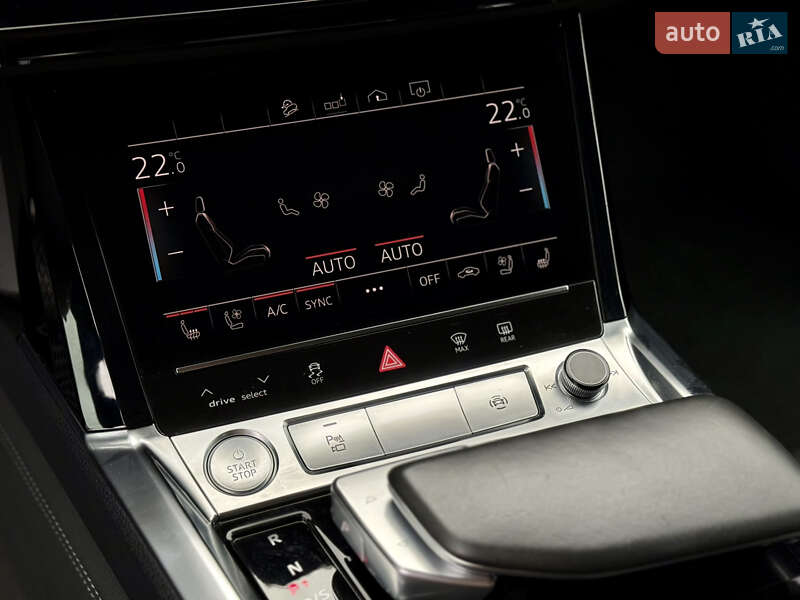 Позашляховик / Кросовер Audi e-tron 2019 в Львові