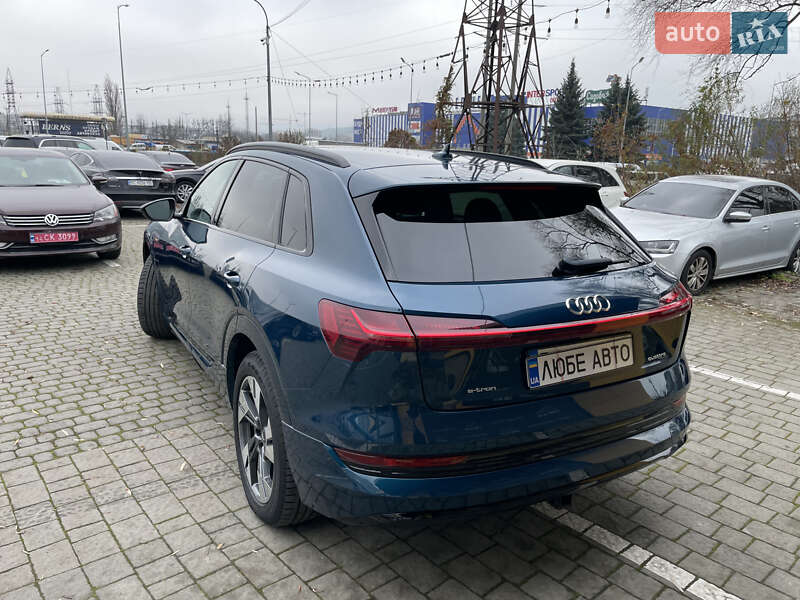 Позашляховик / Кросовер Audi e-tron 2021 в Львові