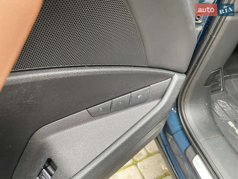 Позашляховик / Кросовер Audi e-tron 2021 в Львові