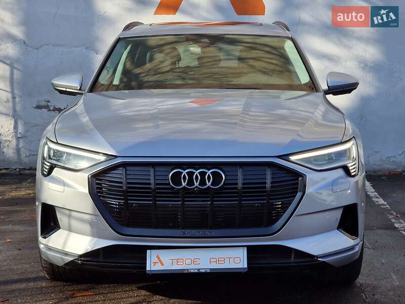 Внедорожник / Кроссовер Audi e-tron 2020 в Одессе