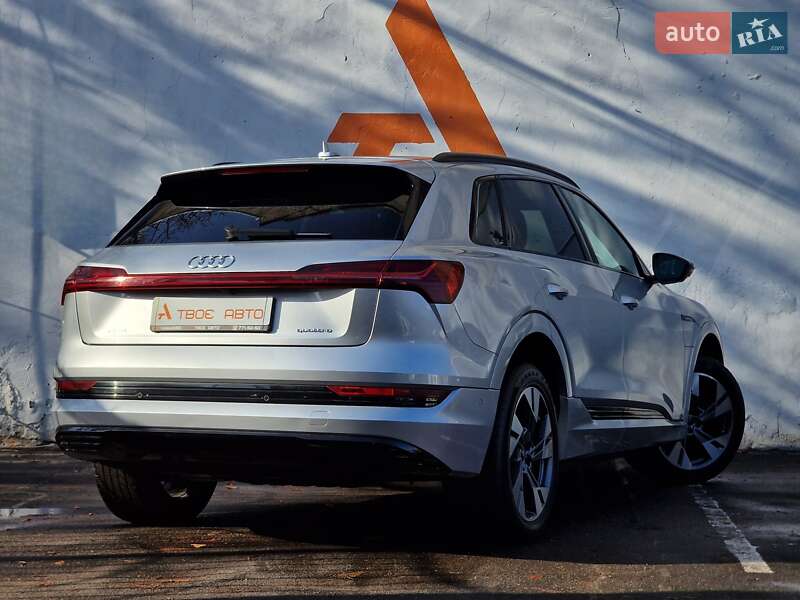 Внедорожник / Кроссовер Audi e-tron 2020 в Одессе