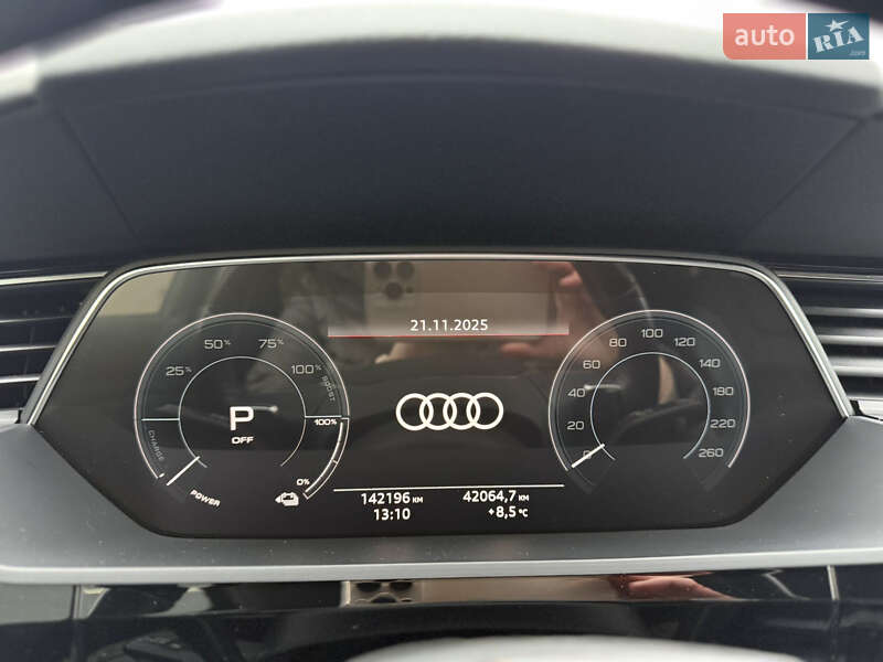 Внедорожник / Кроссовер Audi e-tron 2019 в Радехове