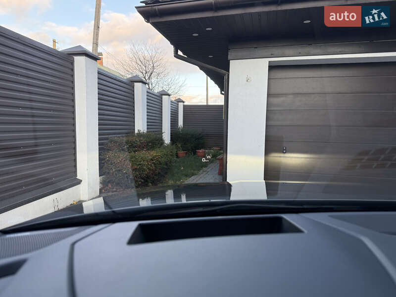 Позашляховик / Кросовер Audi e-tron 2022 в Луцьку