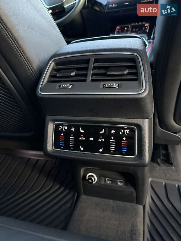 Позашляховик / Кросовер Audi e-tron 2019 в Дрогобичі фото 37 Позашляховик / Кросовер Audi e-tron 2019 в Дрогобичі