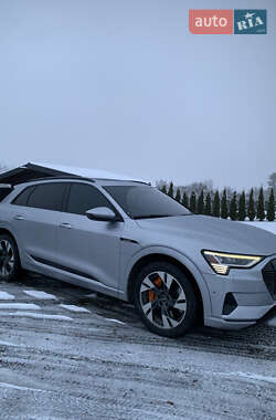 Внедорожник / Кроссовер Audi e-tron 2022 в Львове