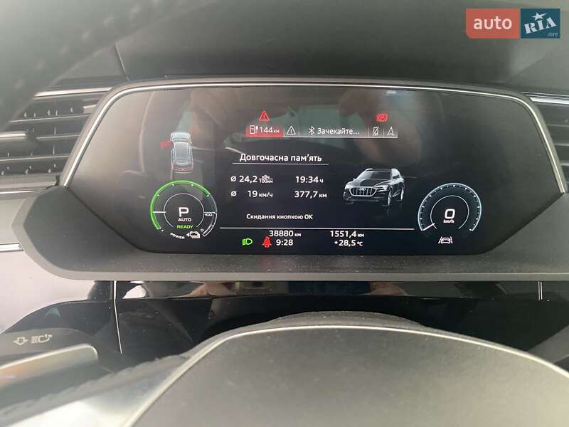 Позашляховик / Кросовер Audi e-tron 2020 в Ірпені