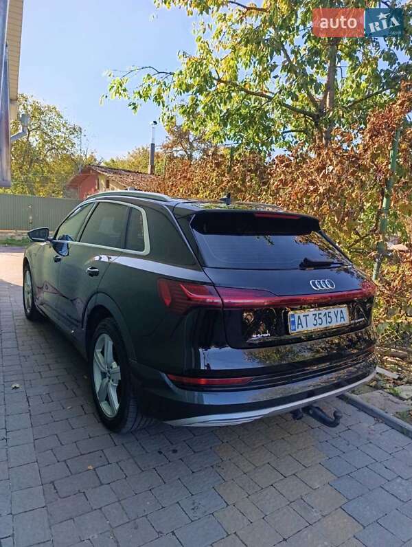 Внедорожник / Кроссовер Audi e-tron 2020 в Ивано-Франковске