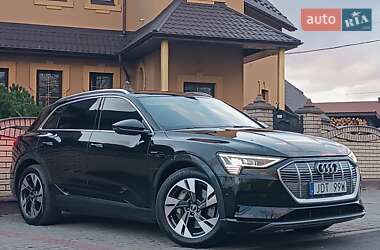 Позашляховик / Кросовер Audi e-tron 2022 в Дрогобичі