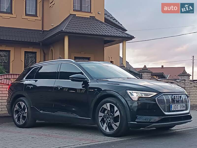 Внедорожник / Кроссовер Audi e-tron 2023 в Львове