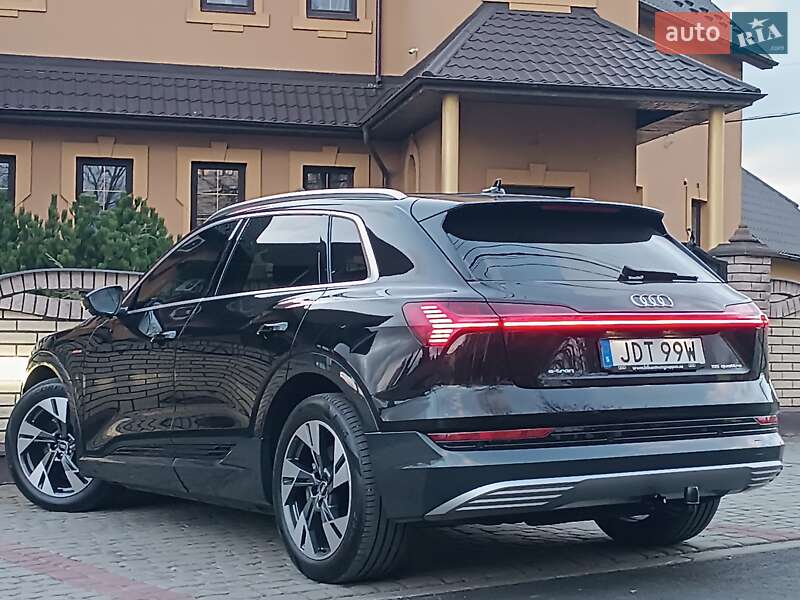 Внедорожник / Кроссовер Audi e-tron 2023 в Львове