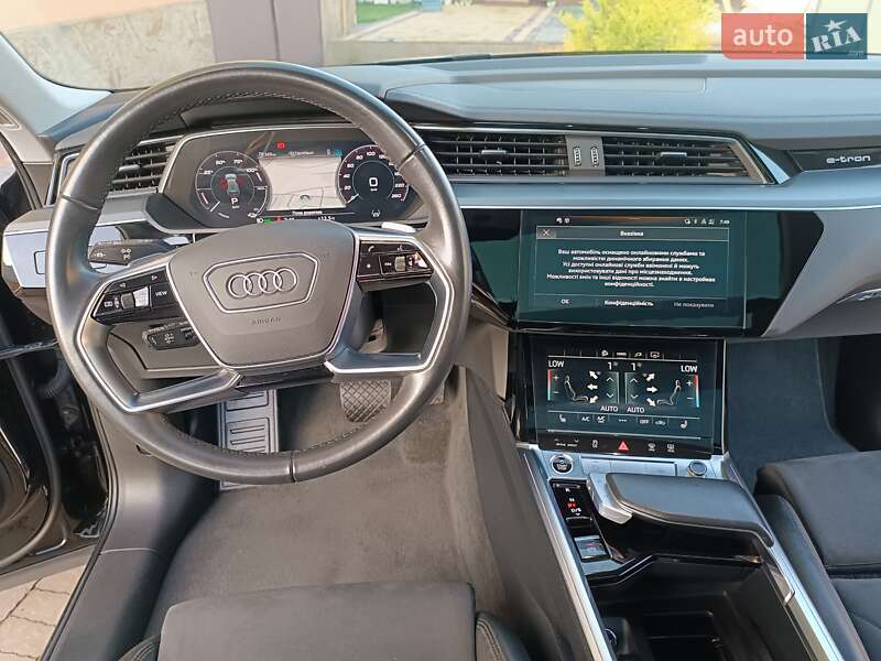 Внедорожник / Кроссовер Audi e-tron 2023 в Львове