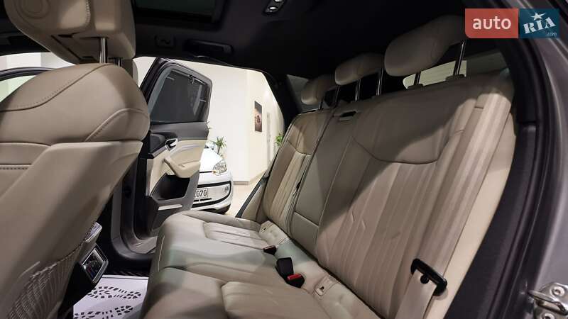 Позашляховик / Кросовер Audi e-tron 2020 в Львові