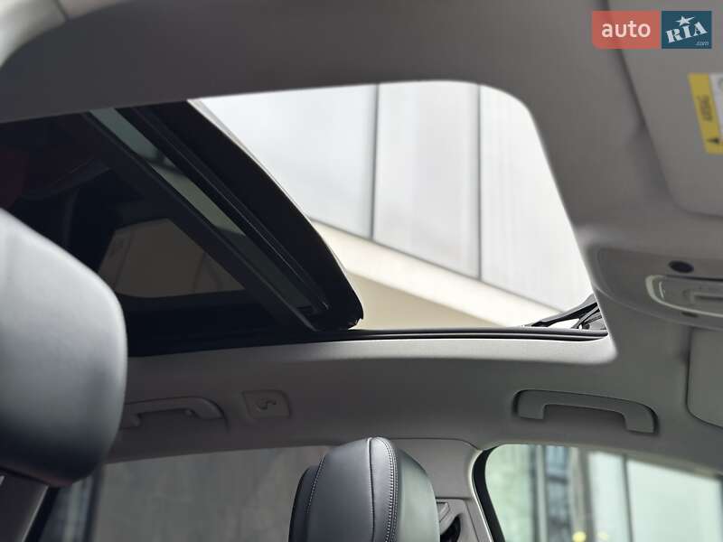 Внедорожник / Кроссовер Audi e-tron 2019 в Ужгороде