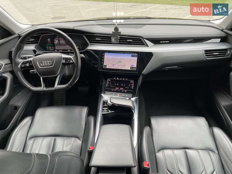Внедорожник / Кроссовер Audi e-tron 2019 в Ужгороде