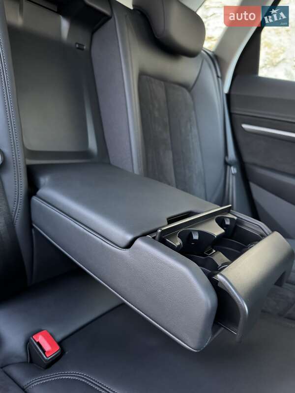 Внедорожник / Кроссовер Audi e-tron 2020 в Ровно