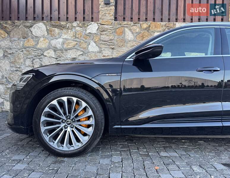Внедорожник / Кроссовер Audi e-tron 2020 в Ровно