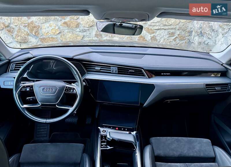 Внедорожник / Кроссовер Audi e-tron 2020 в Ровно