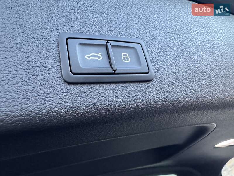 Внедорожник / Кроссовер Audi e-tron 2020 в Ровно