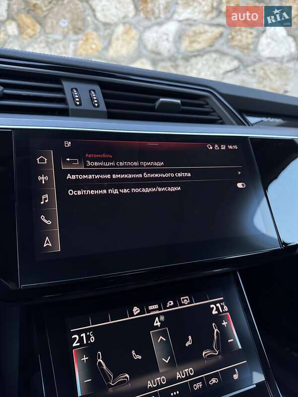 Внедорожник / Кроссовер Audi e-tron 2020 в Ровно