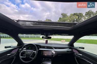 Позашляховик / Кросовер Audi e-tron 2021 в Дніпрі