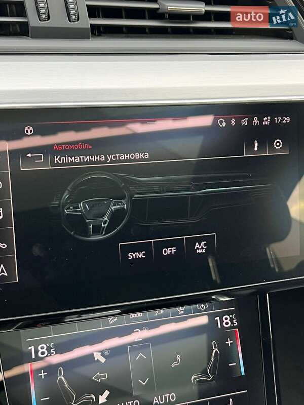 Позашляховик / Кросовер Audi e-tron 2021 в Дніпрі