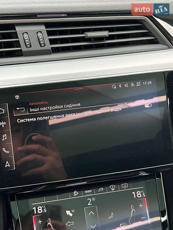 Позашляховик / Кросовер Audi e-tron 2021 в Дніпрі