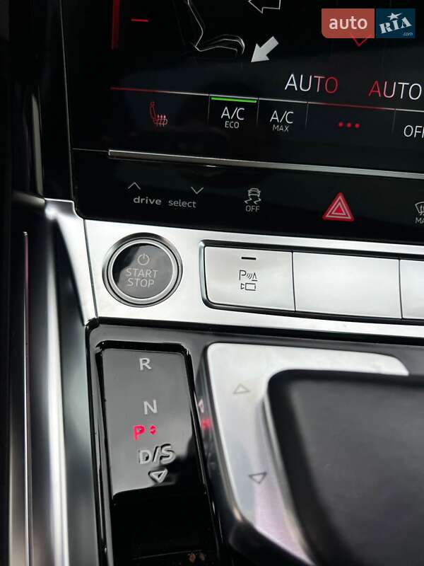 Позашляховик / Кросовер Audi e-tron 2021 в Дніпрі