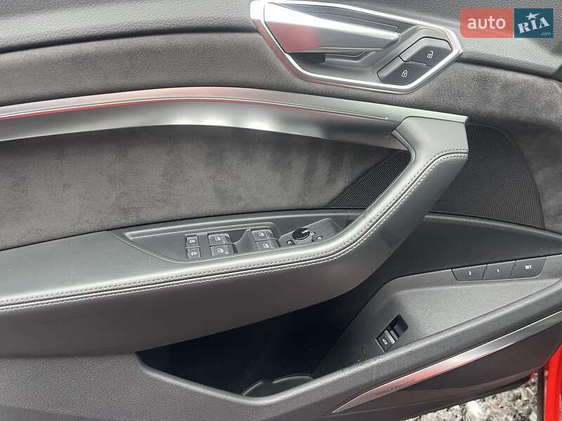 Внедорожник / Кроссовер Audi e-tron 2020 в Луцке