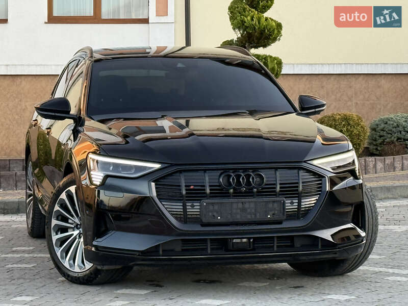Audi e-tron 2019