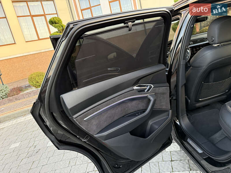 Внедорожник / Кроссовер Audi e-tron 2019 в Дрогобыче