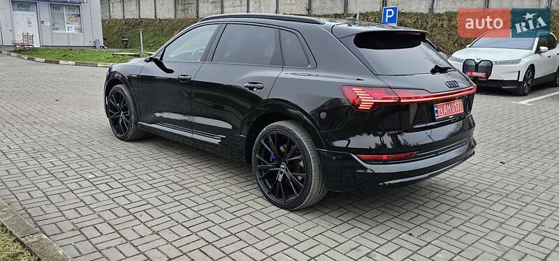 Позашляховик / Кросовер Audi e-tron 2020 в Тернополі
