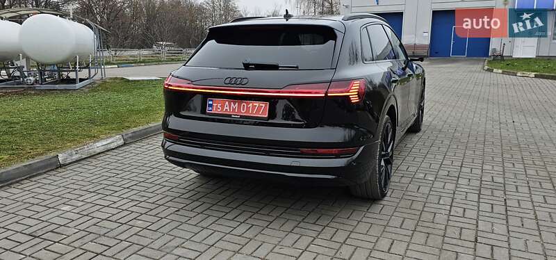 Позашляховик / Кросовер Audi e-tron 2020 в Тернополі